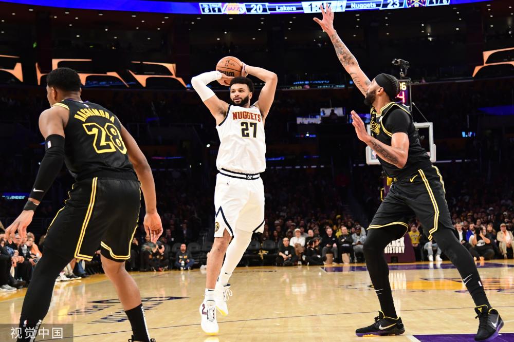 足球》太强了！全球第一人 「C罗」社群平台粉丝数破10亿.